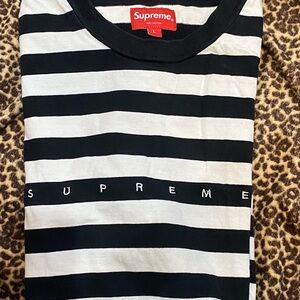 Supreme men’s black and white stripped shirt